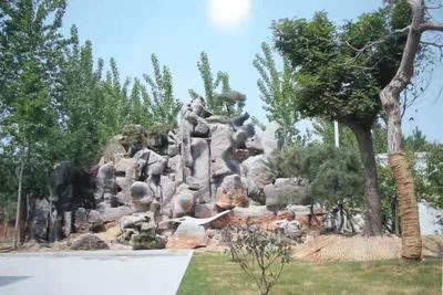 巧夺天工的自然缩影 大型户外假山流水喷景系统营造东方山水意境